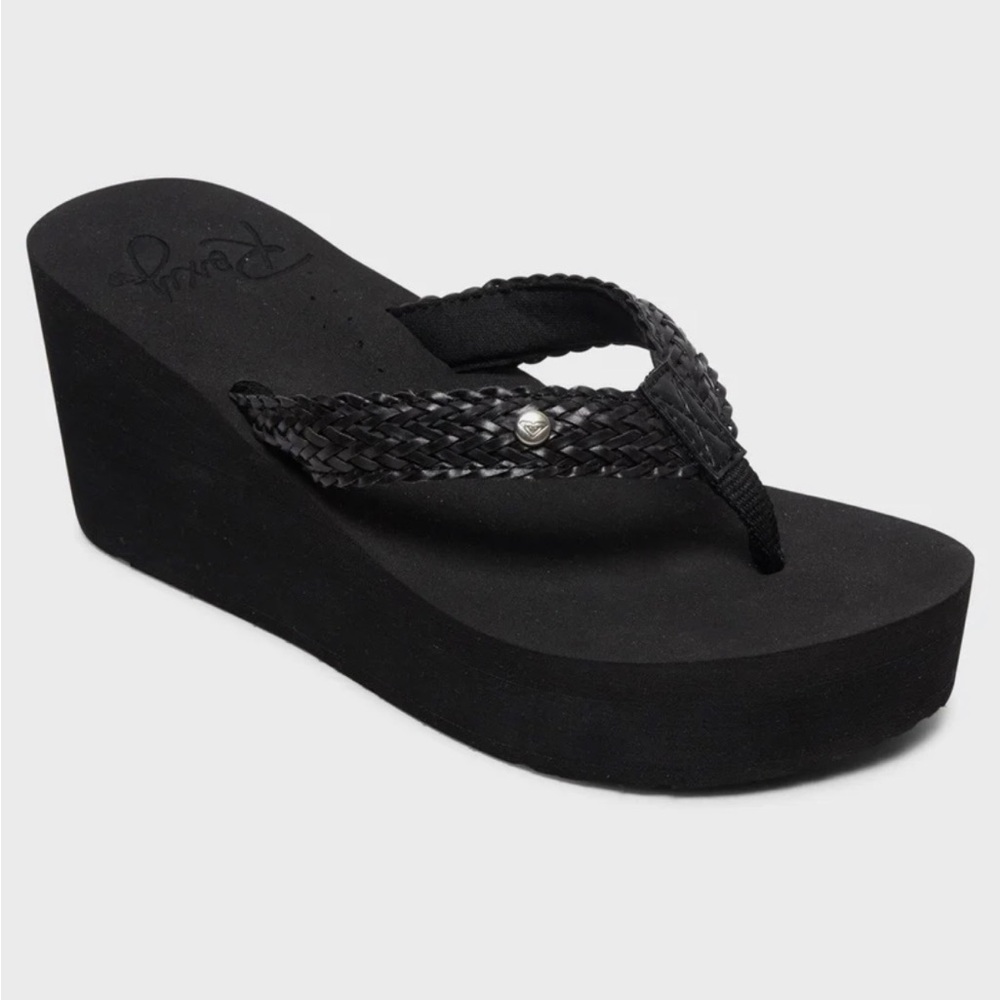 New with tags roxy wedges